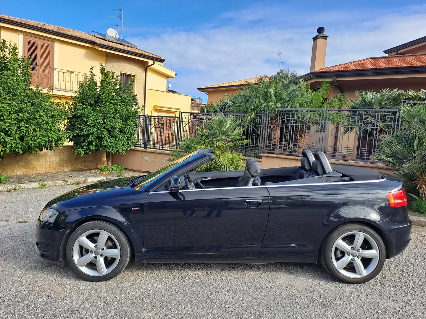 Audi A3 A3 Cabriolet Cabrio 2.0 tdi Attraction Nero - 2