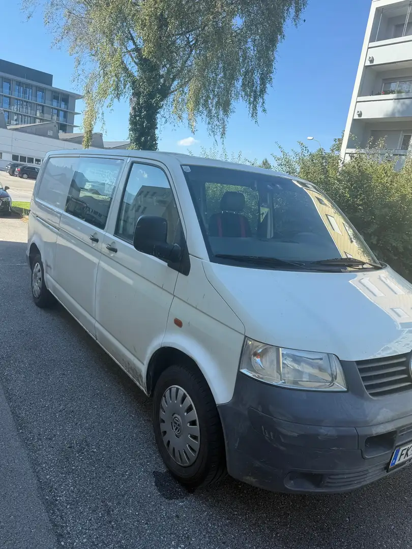 Volkswagen T5 Bílá - 1