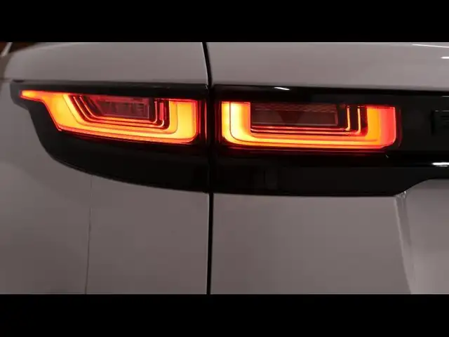 Land Rover Range Rover Velar view 10