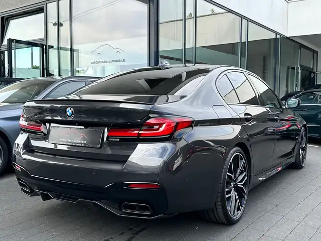 BMW M view 4