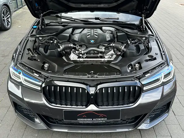 BMW M view 6