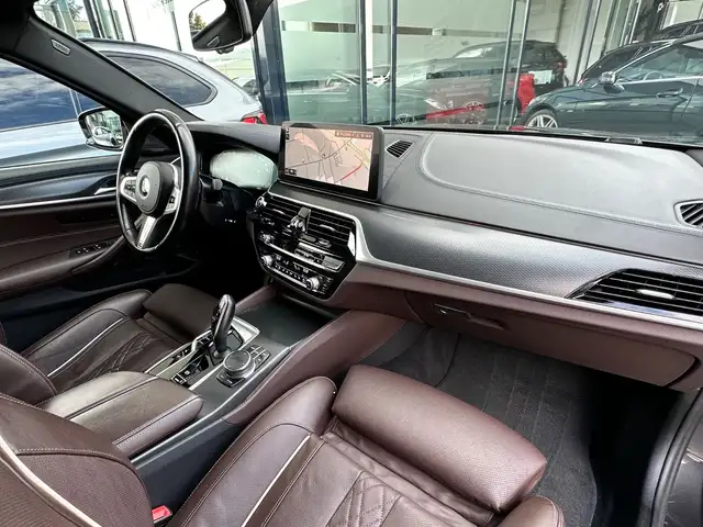 BMW M view 14