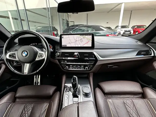 BMW M view 13