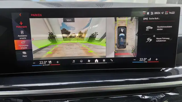 BMW X7 view 14