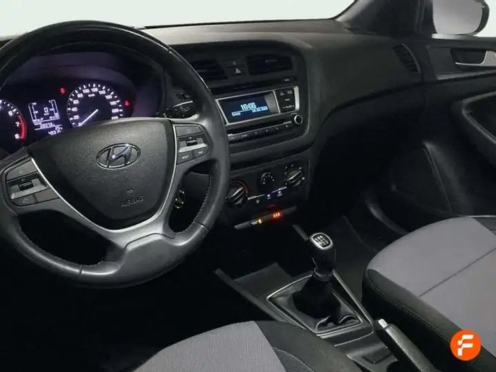 Hyundai i20 2018, foto 10
