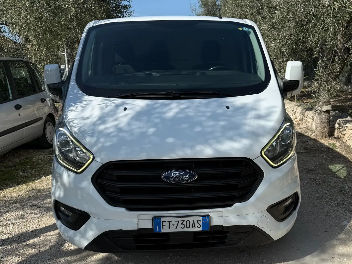 Ford Transit Custom Bianco - 2
