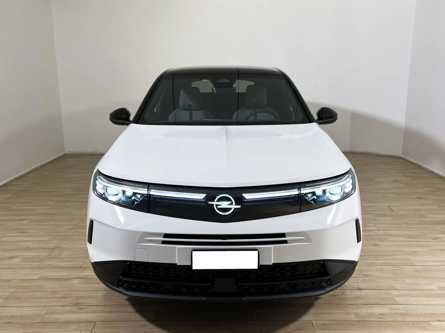 Opel Grandland Grandland 1.2 Hybrid 136 CV EDCT GS Weiß - 2