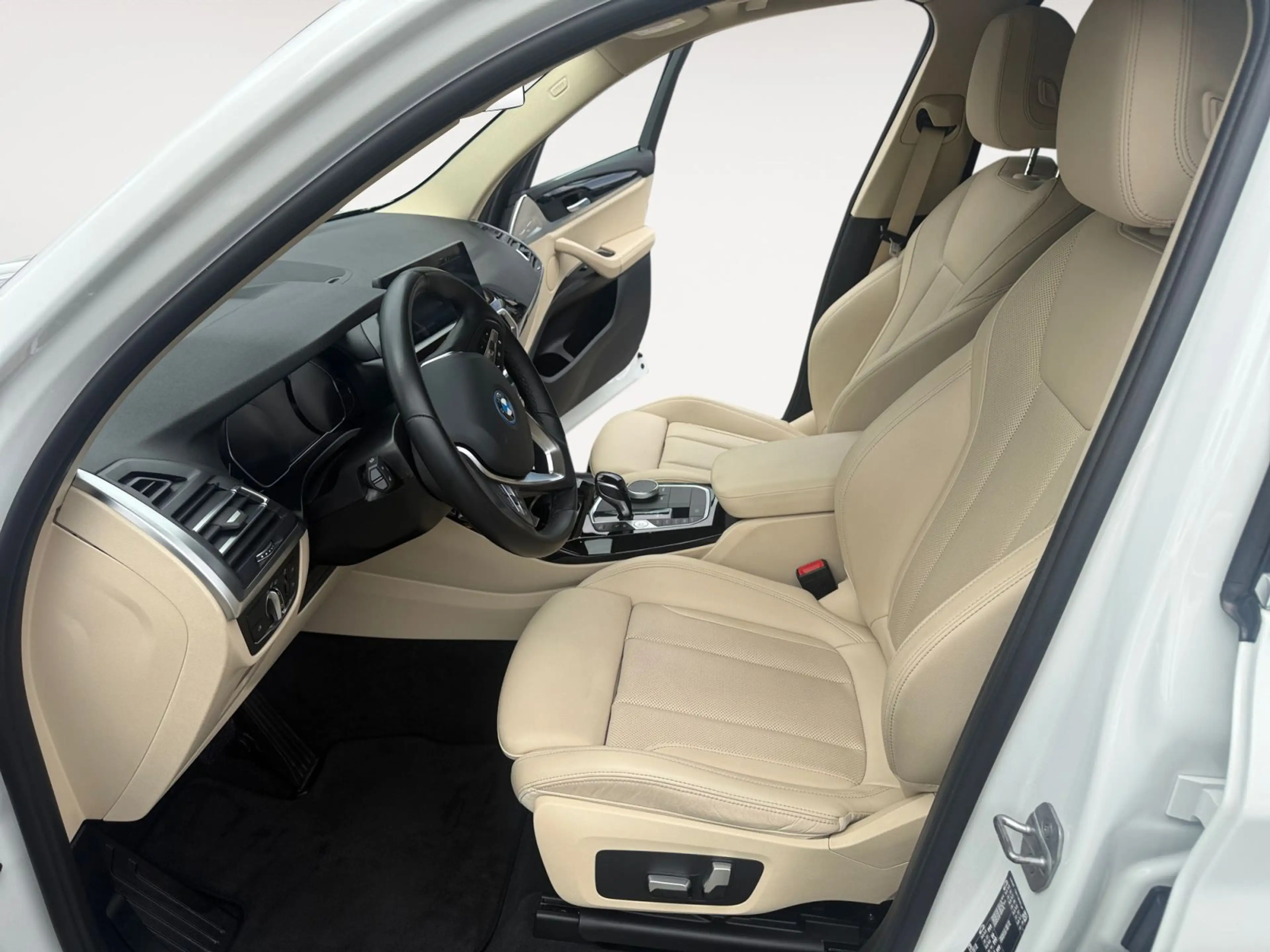 BMW X3 xDrive 30e AHK*Memory — photo 10