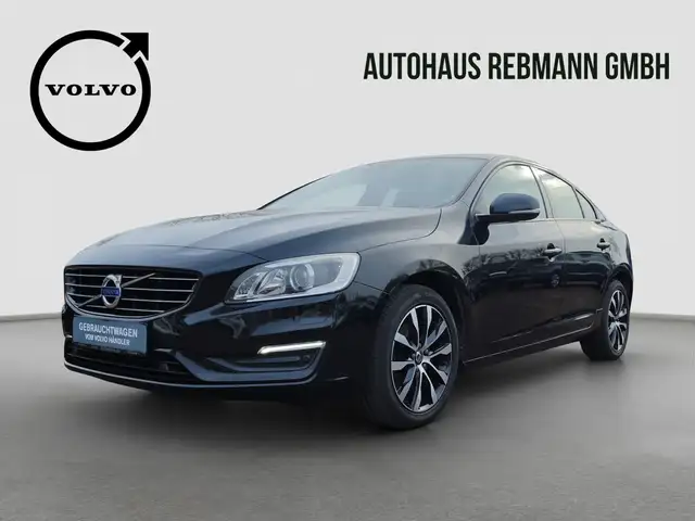 Volvo S60 D3 Linje Svart