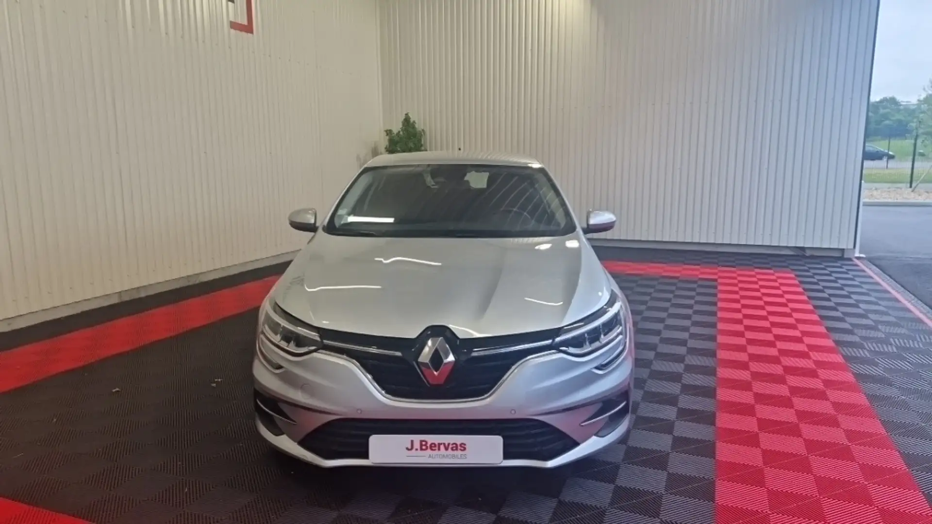 Renault Megane IV blue dci 115 edc - 20 business - 2