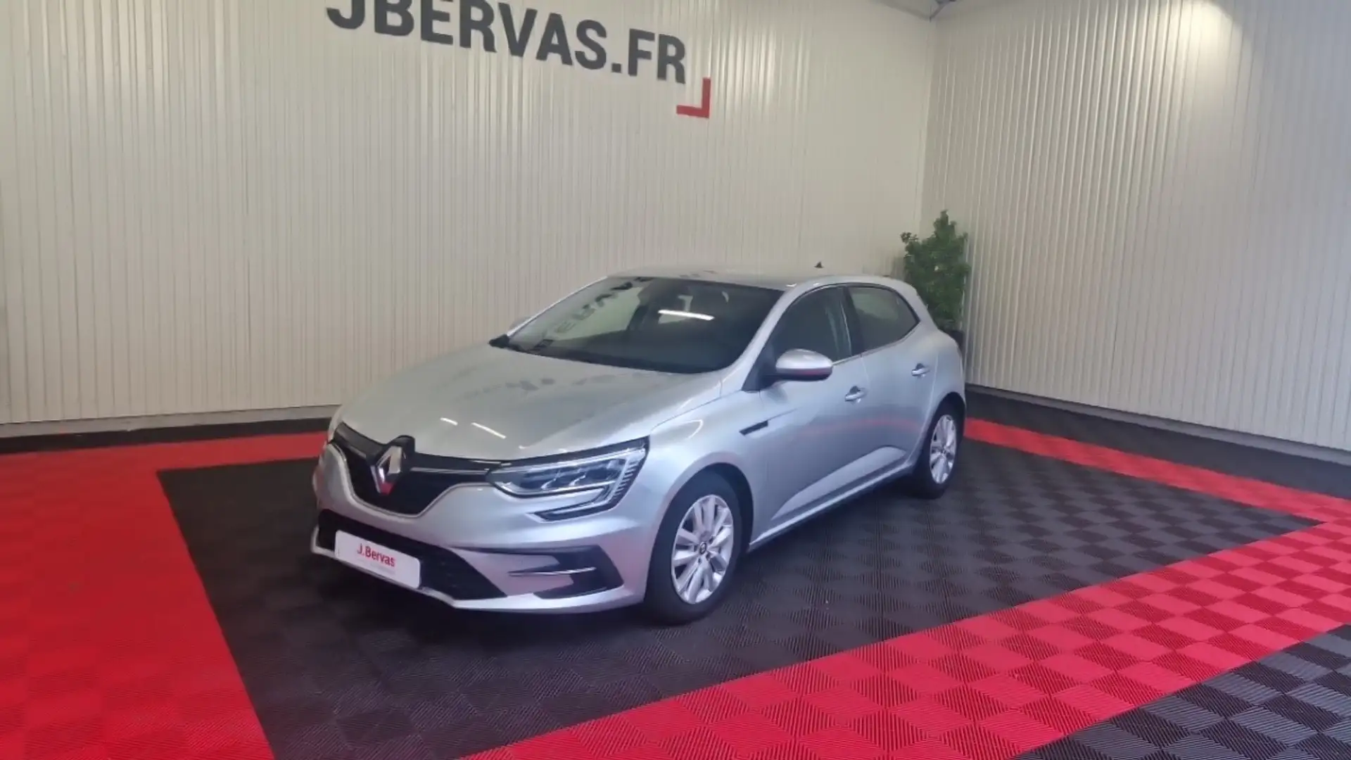 Renault Megane IV blue dci 115 edc - 20 business - 1