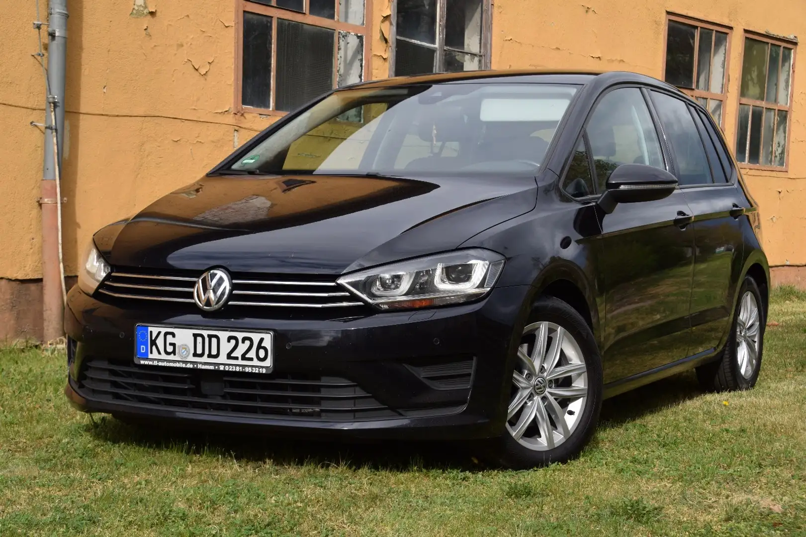 Volkswagen Golf Sportsvan 1.6 TDI (BlueMotion Technology) DSG Comfortline - 1