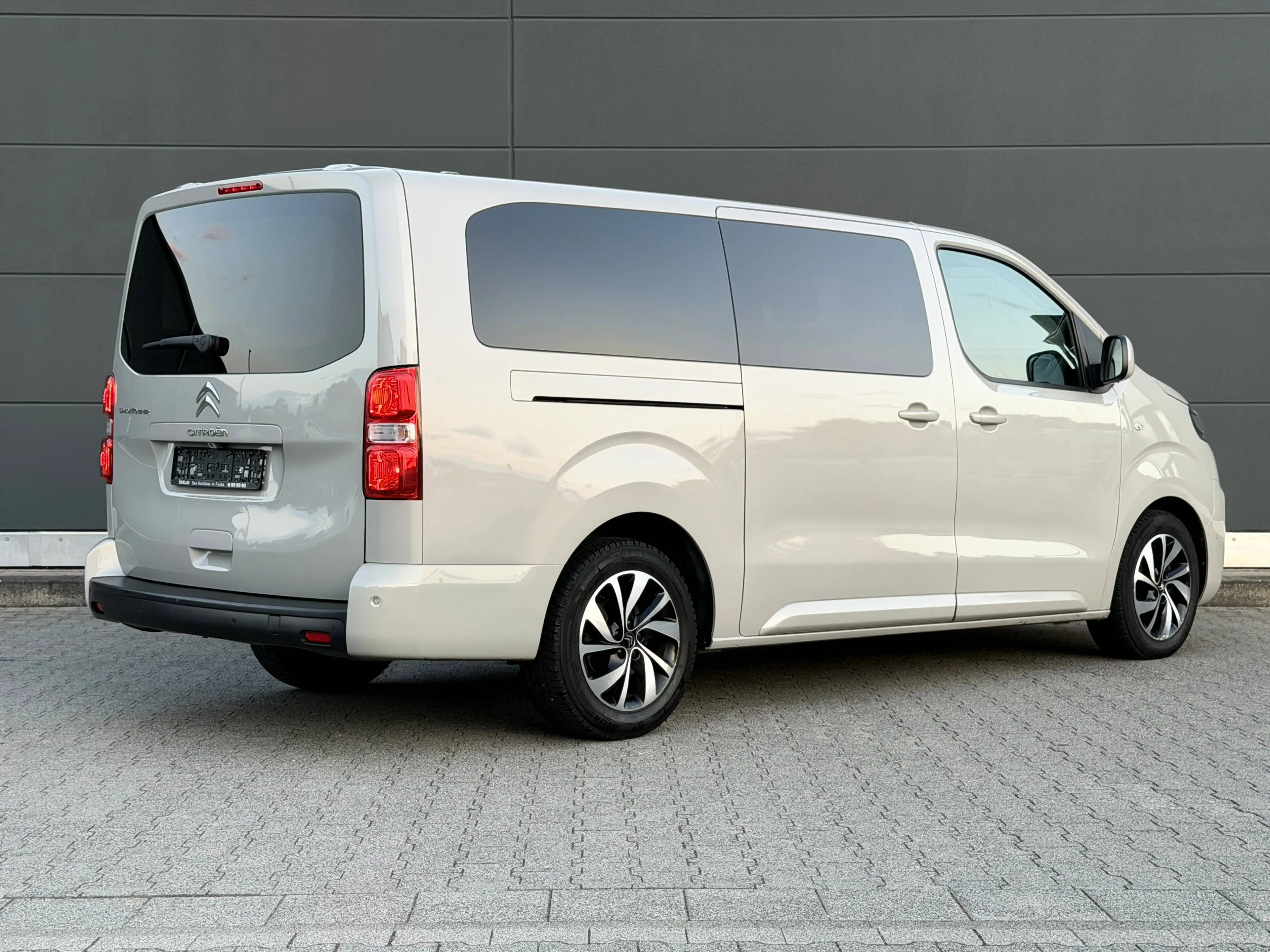 Citroen Spacetourer Business XL (L3) — photo 13