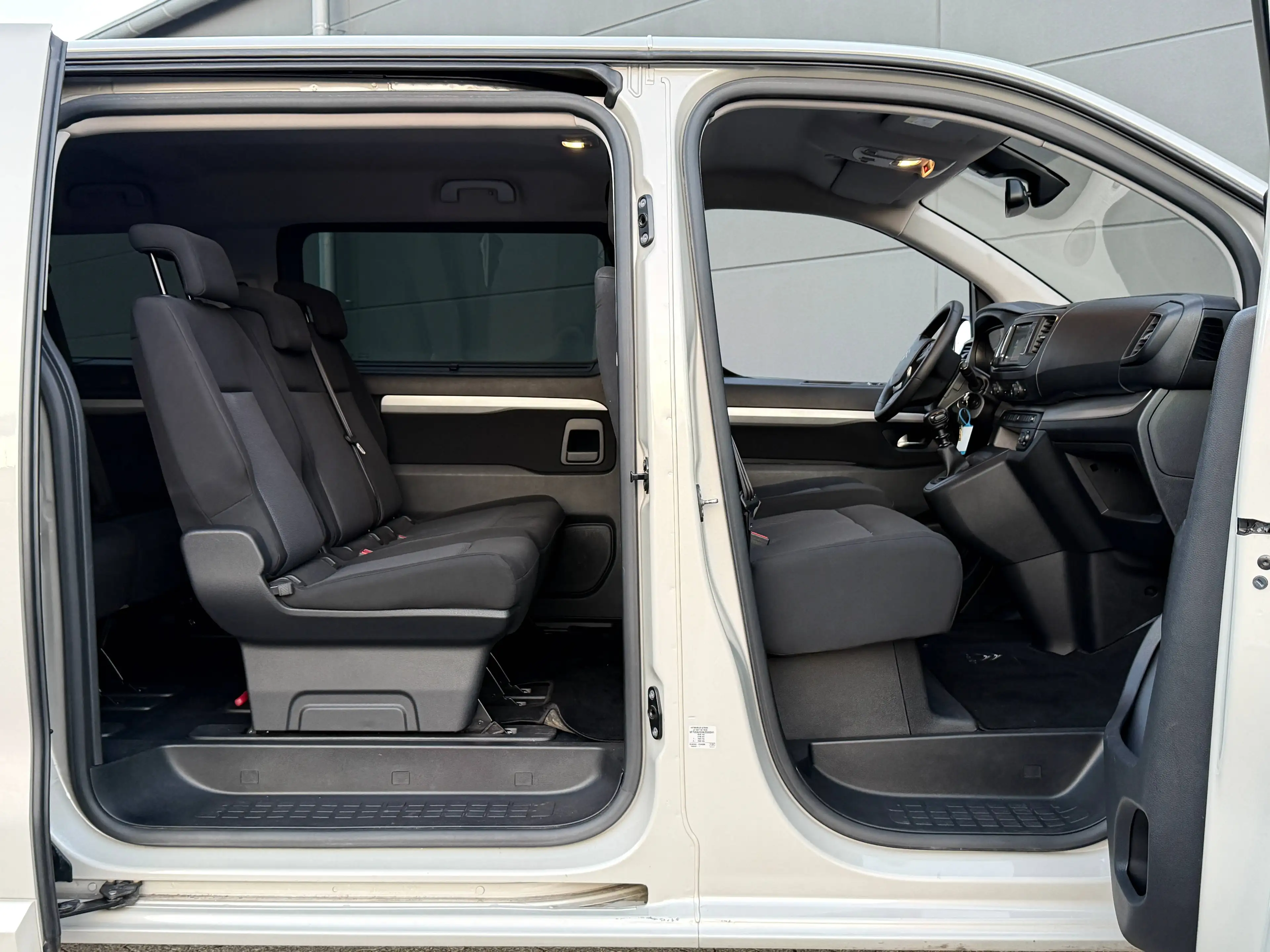 Citroen Spacetourer Business XL (L3) — photo 14
