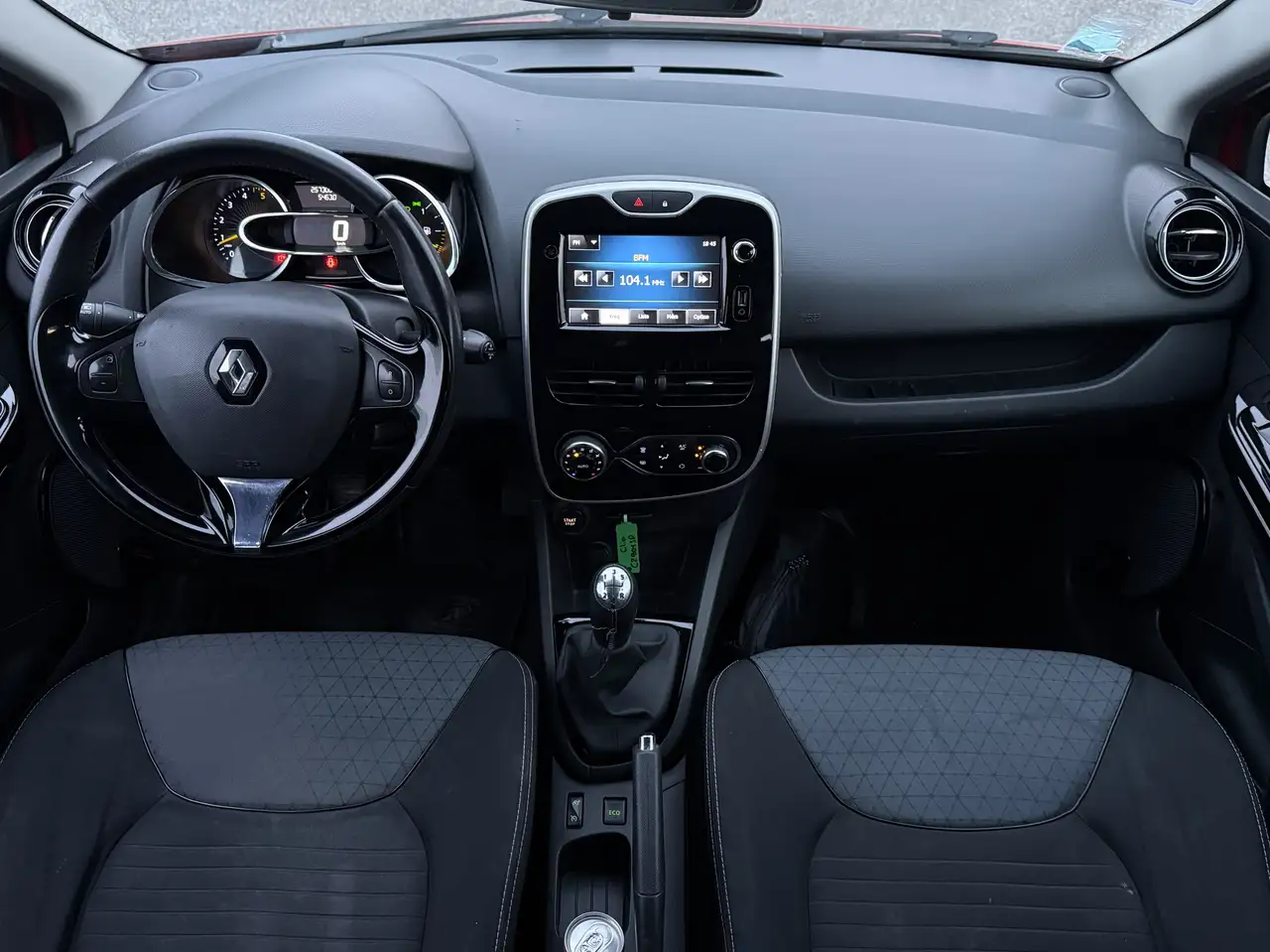 Renault Clio IV dCi 90 Energy eco2 Dynamique 90g