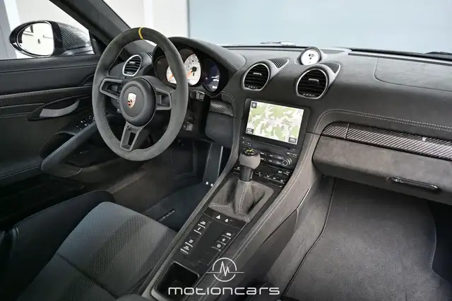 Porsche 718 Cayman GT4 RS 4.0 GT4 RS Weissach Paket Ansicht 17
