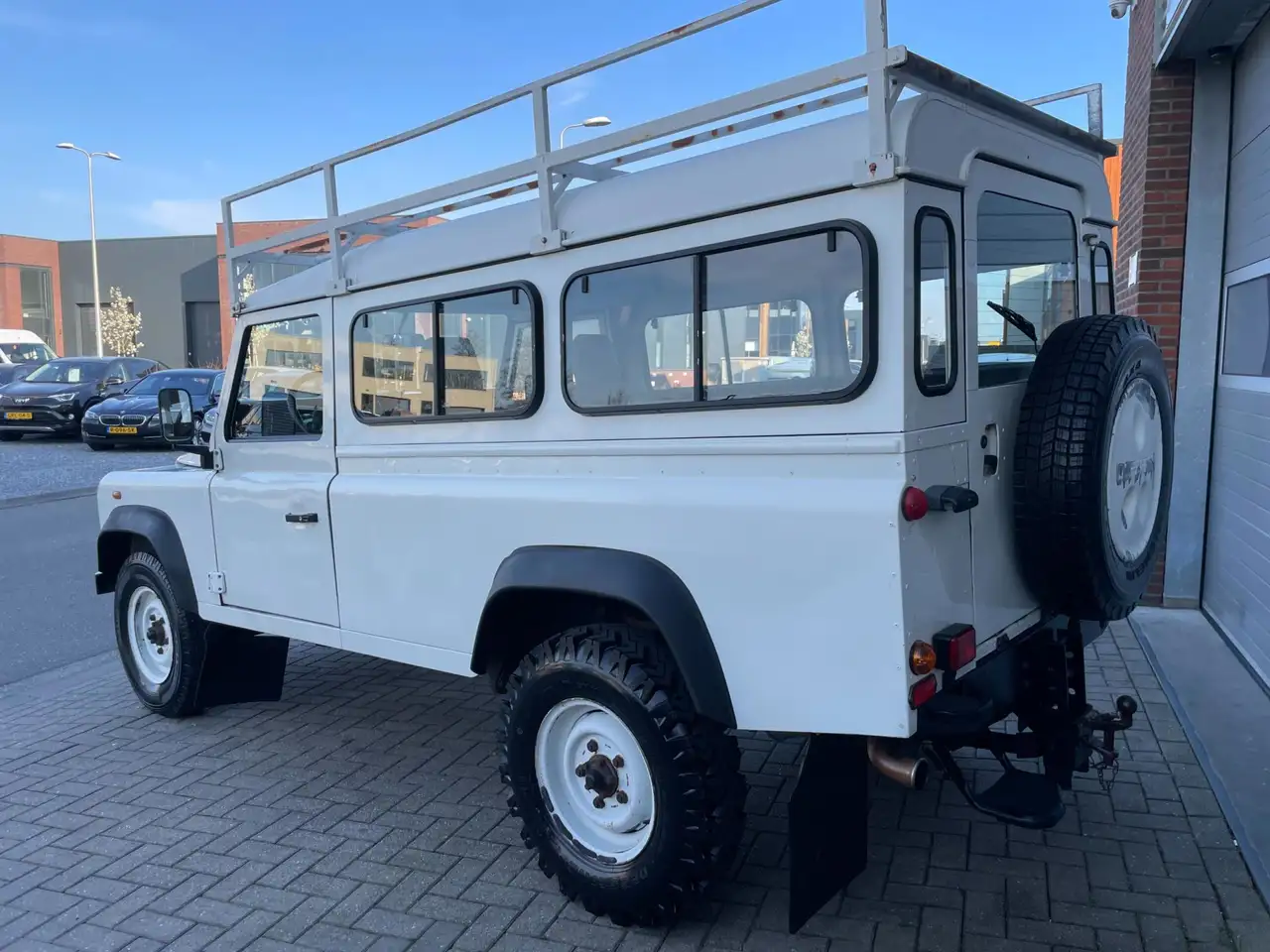 Land Rover Defender 2.5 Td5 110" County! 9-Persoons!, foto 6