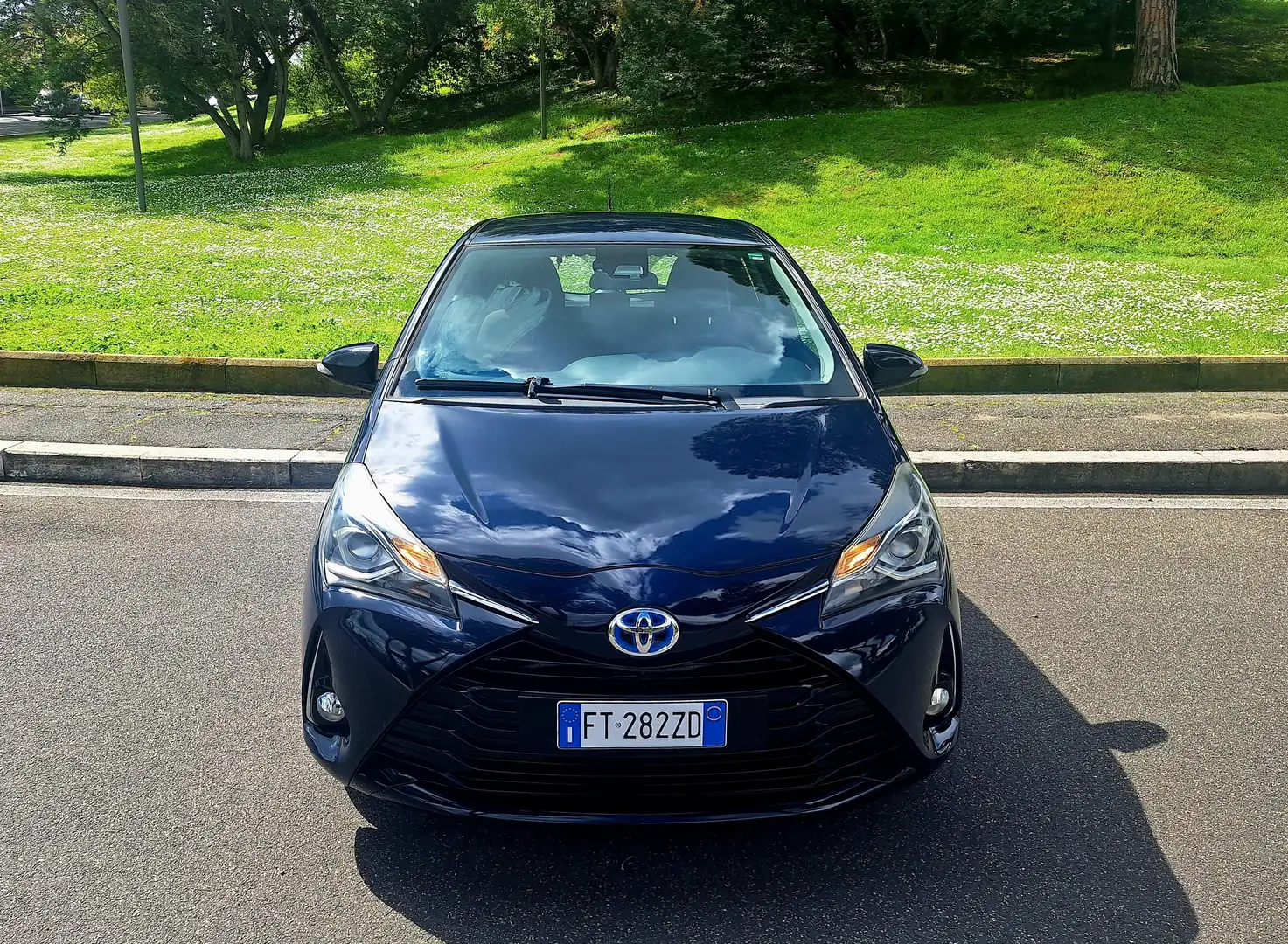 Toyota Yaris Yaris 1.5h PREZZO REALE SENZA VINCOLI FINANZIARI Bleu - 2