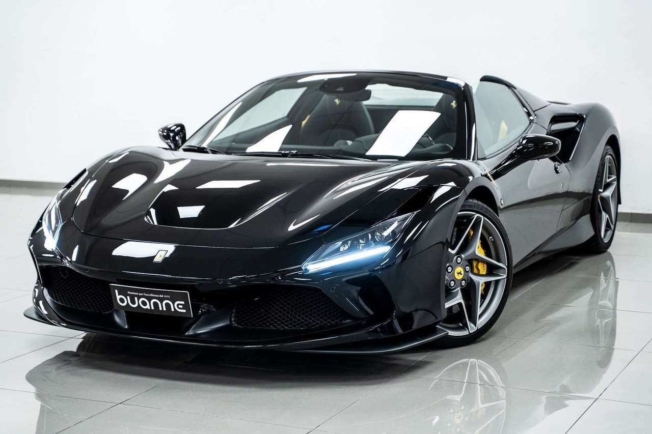 Ferrari F8 Spider TRIBUTO 3.9 JBL SOLLEVATORE CARBONCERAMIC DISPLAY