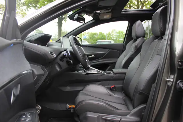 Peugeot 3008 view 10