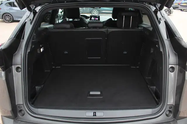 Peugeot 3008 view 16