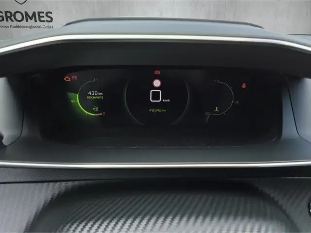 Peugeot 208 view 15