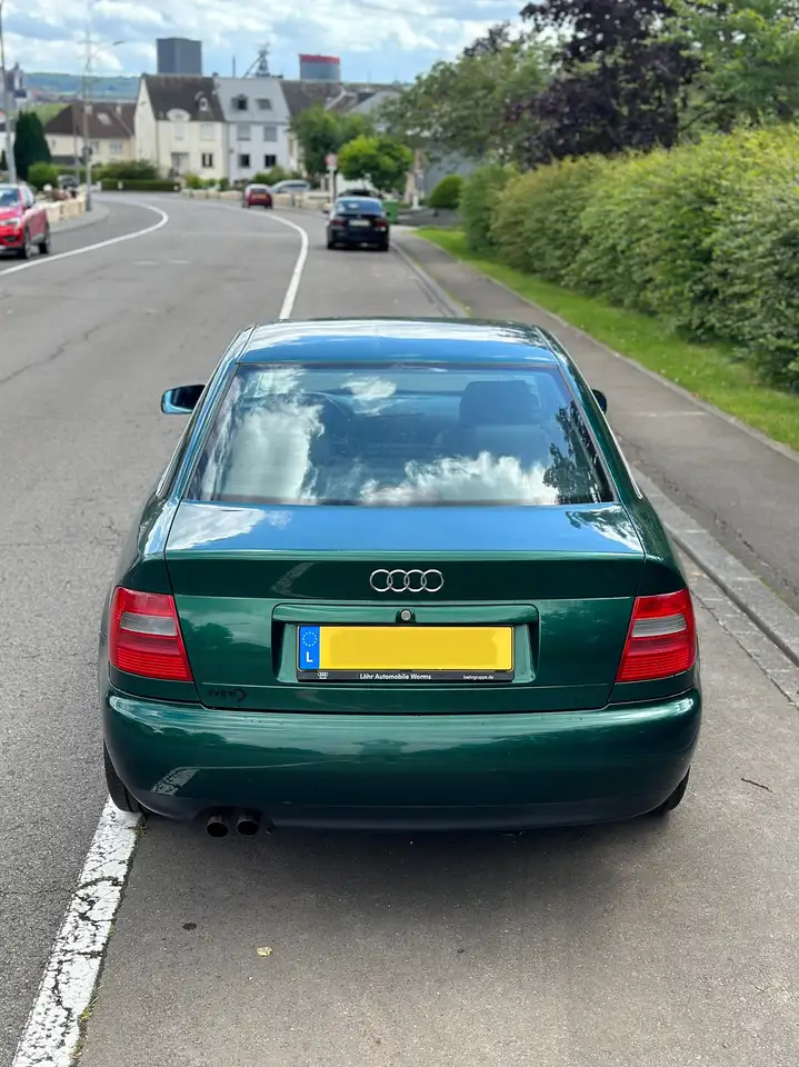 Audi A4 V6 - 2.4 L, foto 3