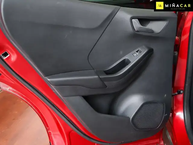 Ford Puma view 19