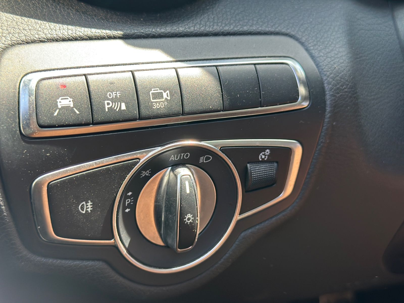 Mercedes-Benz C 250 d  AMG Line *Burmester*LED*Leder*360*AHK* — photo 10
