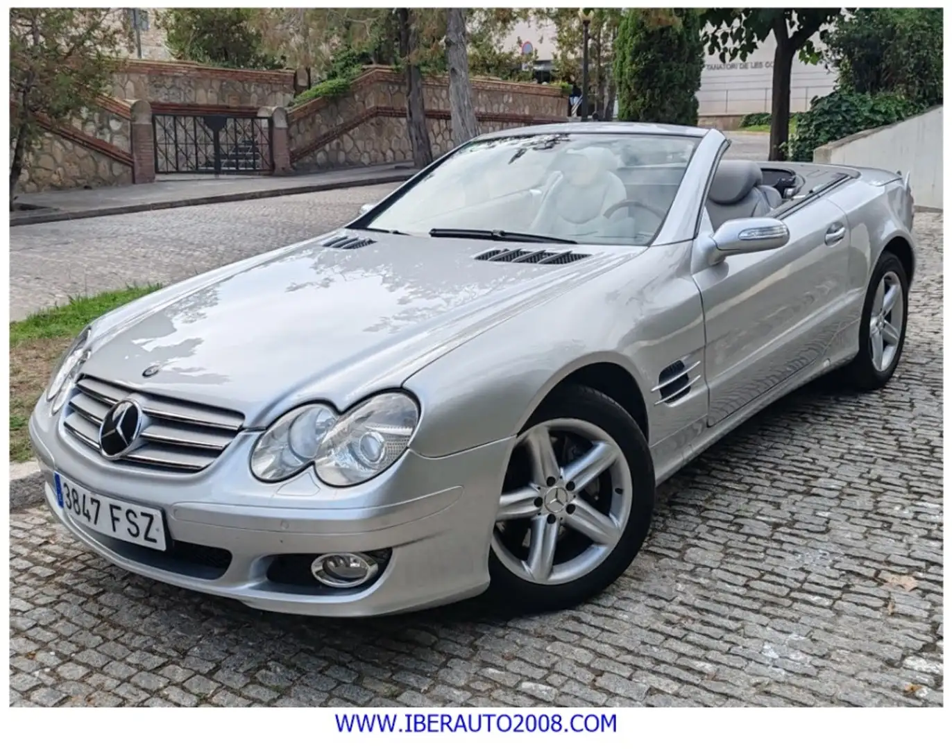 Mercedes-Benz SL 350 Aut. Plateado - 1