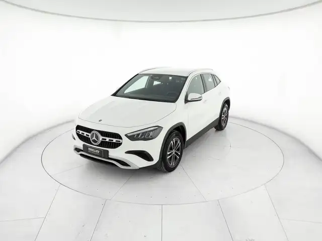 2024 Mercedes-Benz GLA in White for sale