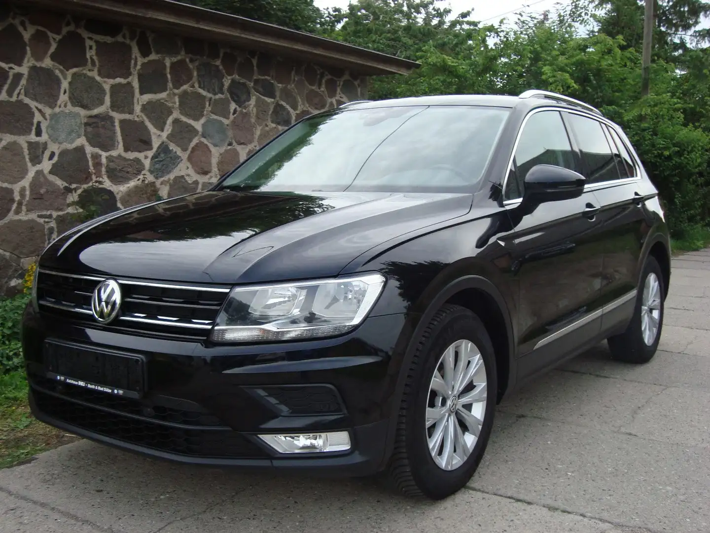 Volkswagen Tiguan Comfortline BMT/Start-Stopp Schwarz - 1