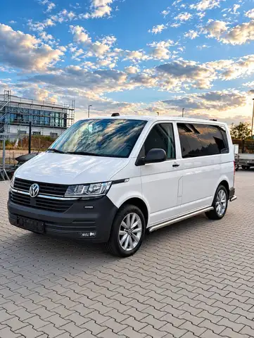 Volkswagen T6.1 Kombi 4MOTION Behörde Standheizung 7 Sitzer Kombi
