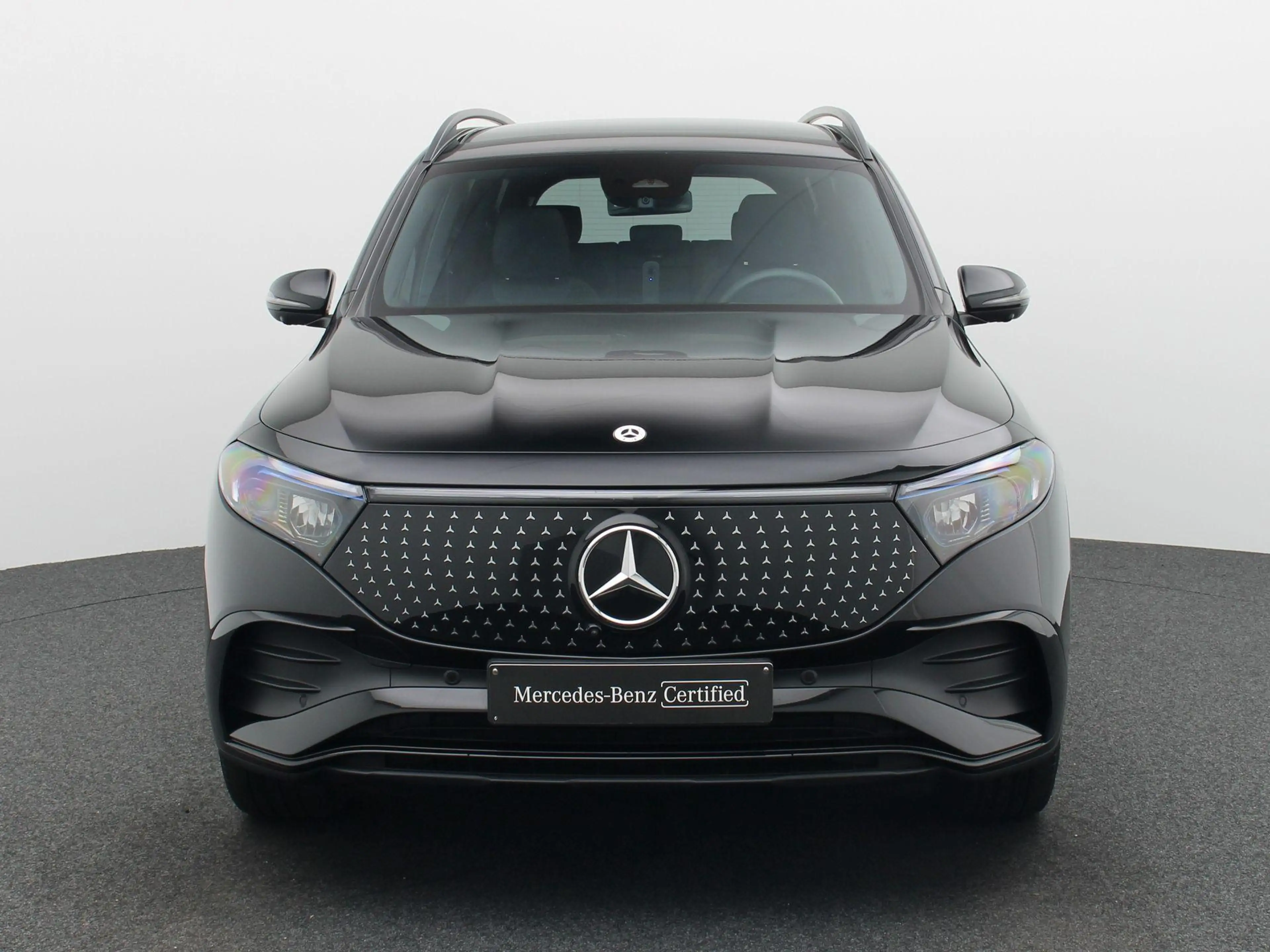 Mercedes-Benz EQB 250 250+ Star Edition + BURMESTER + HEAD UP + PANORAMI — photo 3