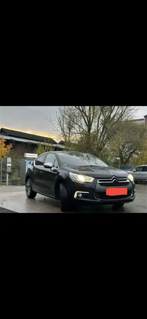 Citroen DS4 e-HDi 110 EGS6 Automatik Vollausstatung AHK Noir - 2