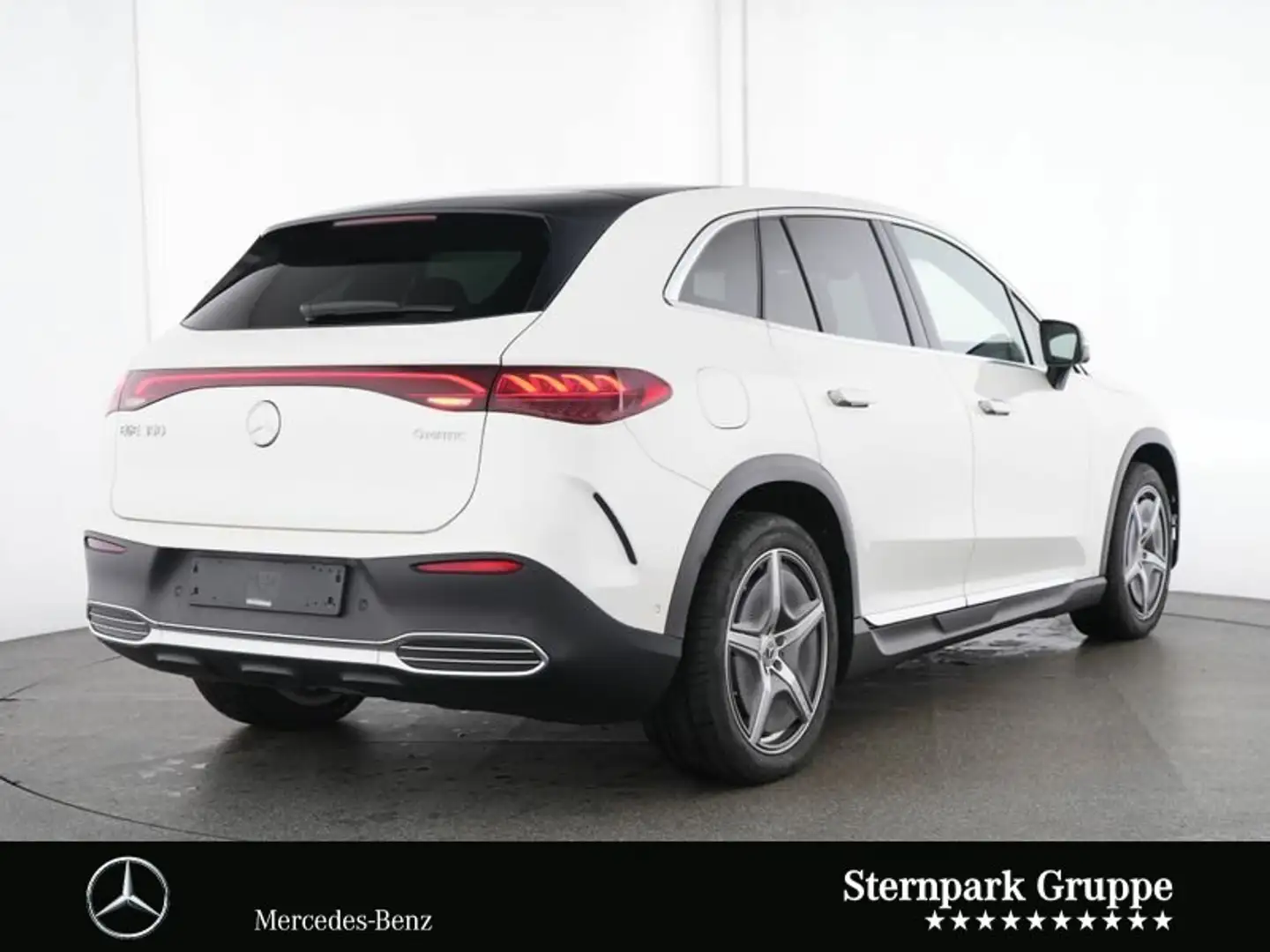 Mercedes-Benz EQE SUV EQE 350 4M SUV AMG Edit. Pano,AHK,HAL,Hyper, HUD Weiß - 2