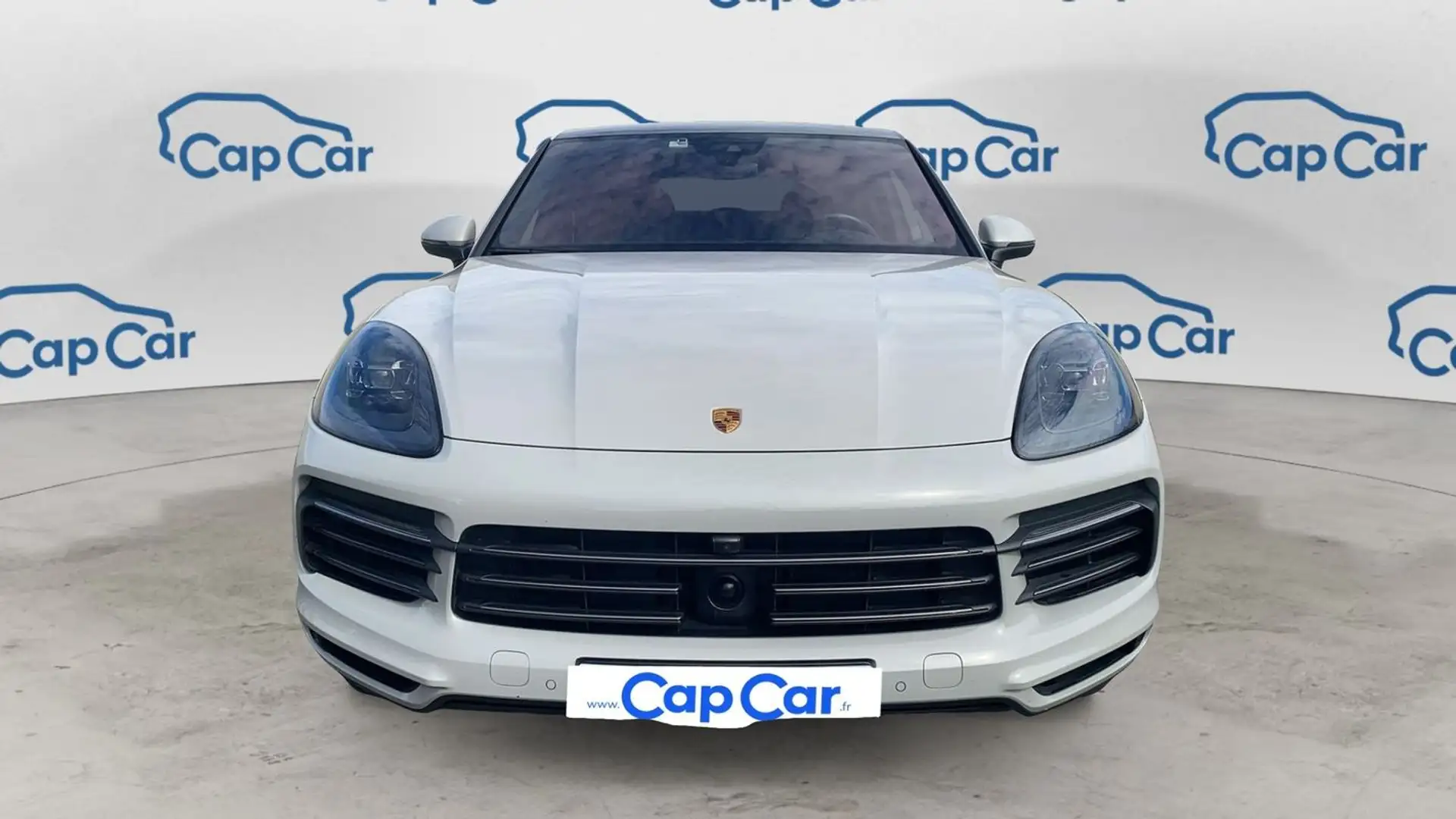 Porsche Cayenne E-Hybrid 2022 화이트 사진 5