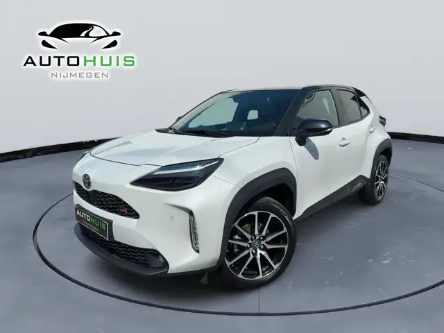 Toyota Cross Gr sport Panoramadak Alcantara jbl 1.5 Hybri