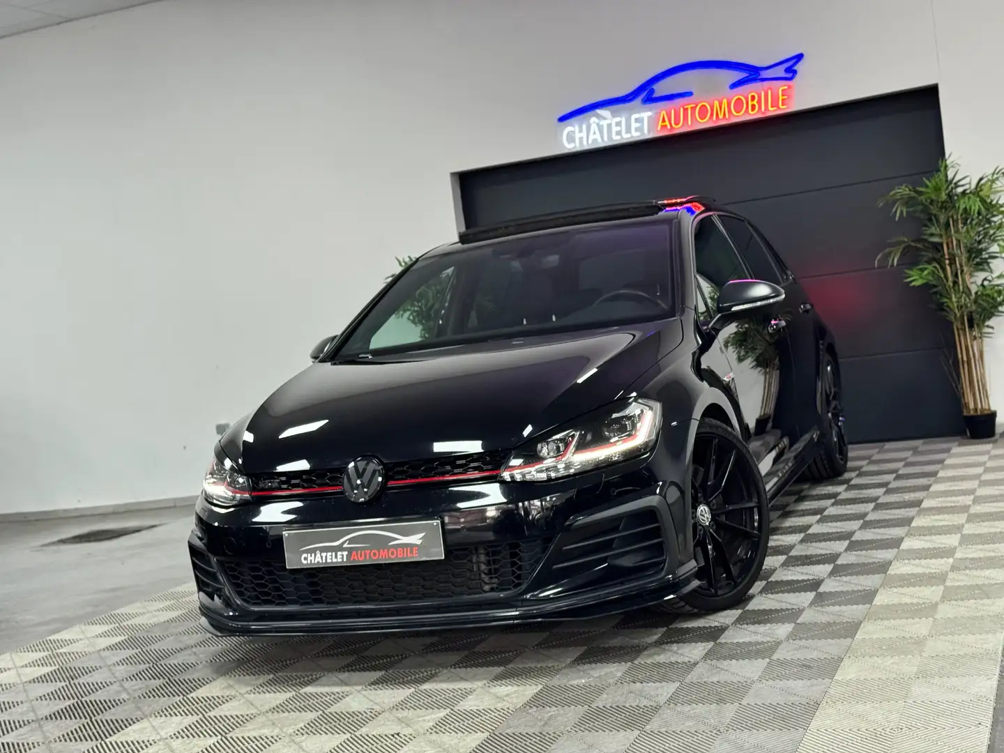 Volkswagen Golf GTI Golf 2.0 TSI TCR OPF DSG - 1