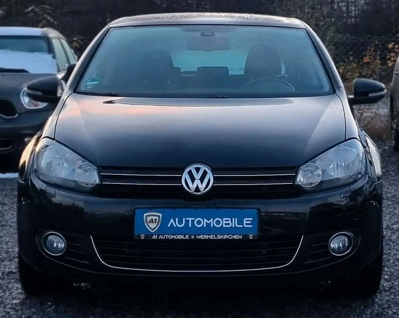 Volkswagen Golf VI Highline°1.HAND°SHZ°PDC°ASSISTENZ°SPORT° Negro - 2