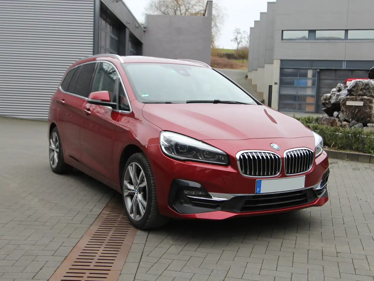 BMW 216