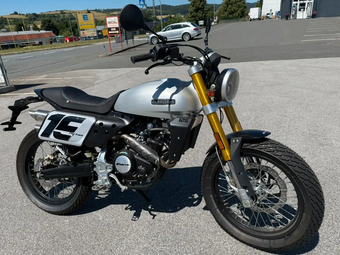 Fantic Caballero 125 Flat Track       ABS Versand 100€ Silber - 1