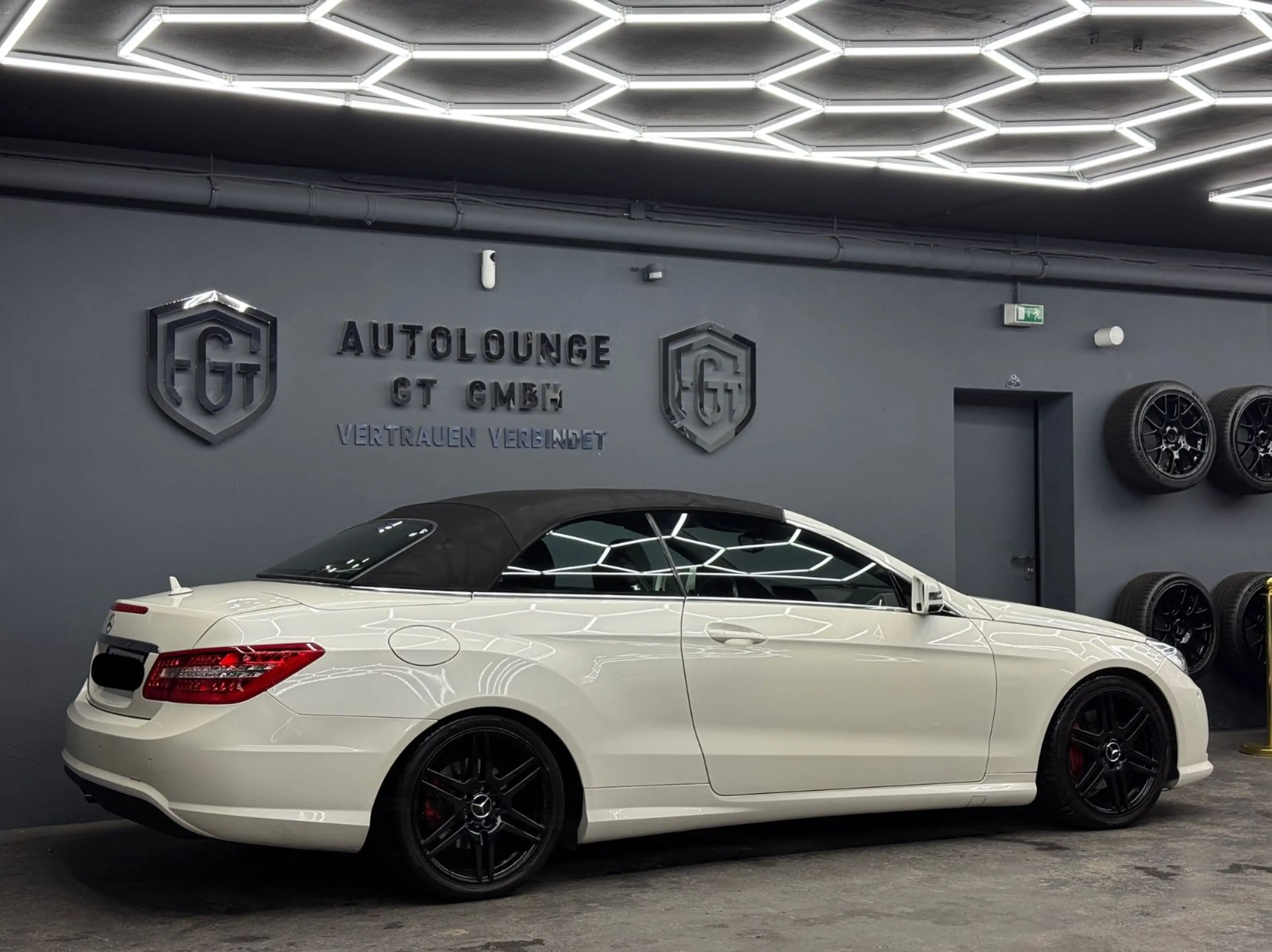 Mercedes-Benz E 250 Cabrio CGI AMG Line Brabus Xenon Designo — photo 5