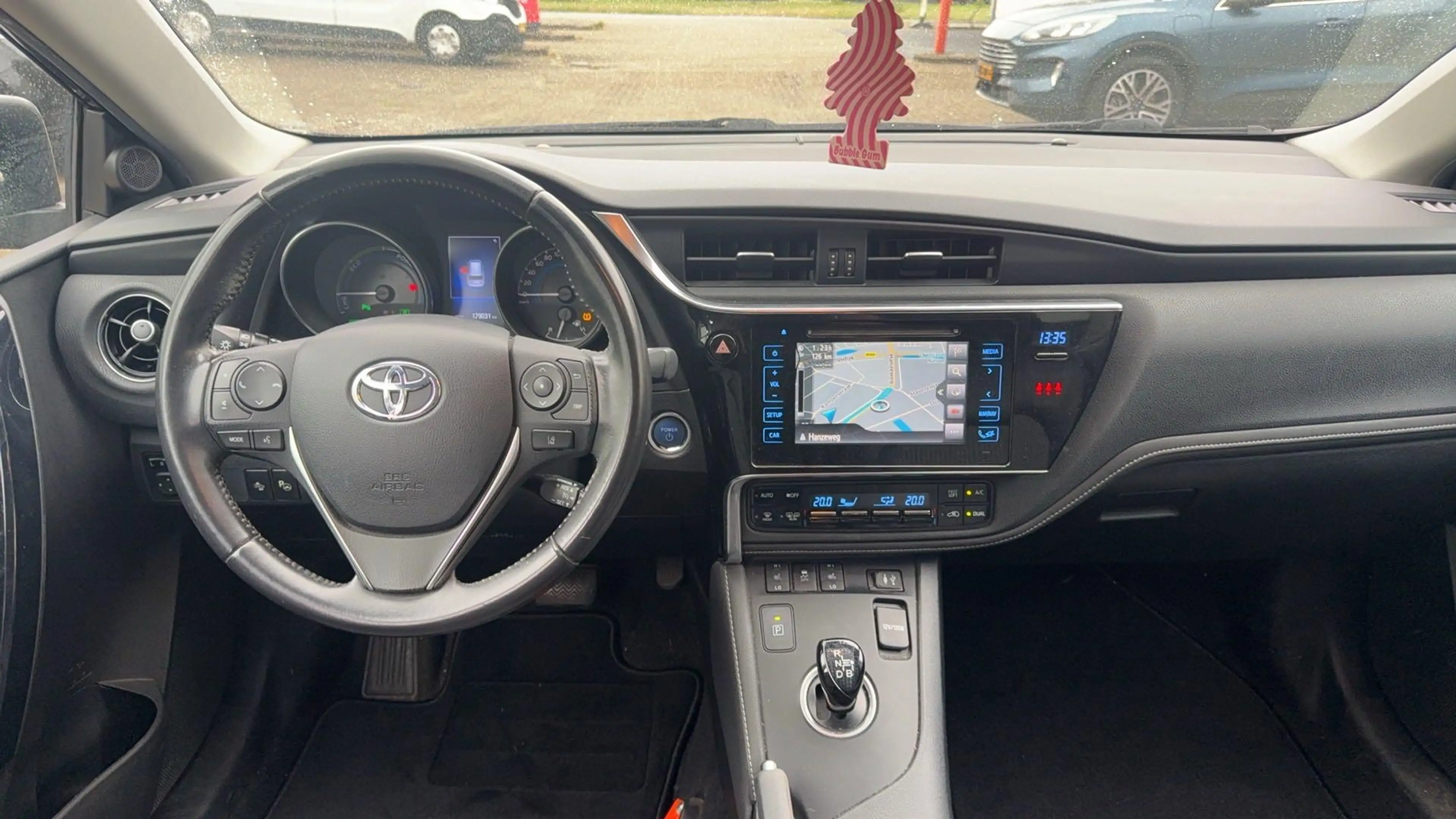 Toyota Auris Touring Sports 1.8 Hybrid Lease pro Facelift|Panor — photo 8