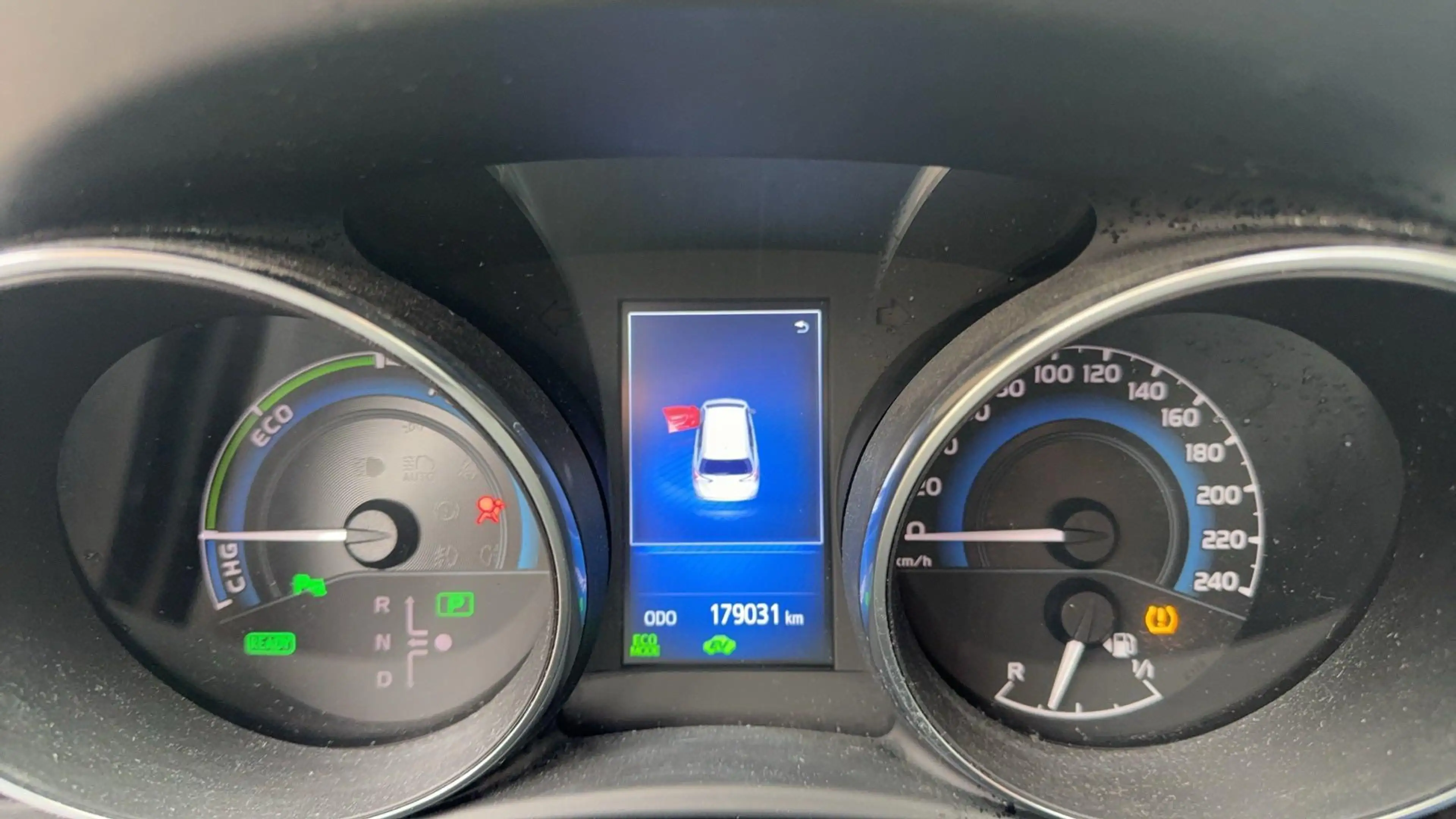 Toyota Auris Touring Sports 1.8 Hybrid Lease pro Facelift|Panor — photo 11