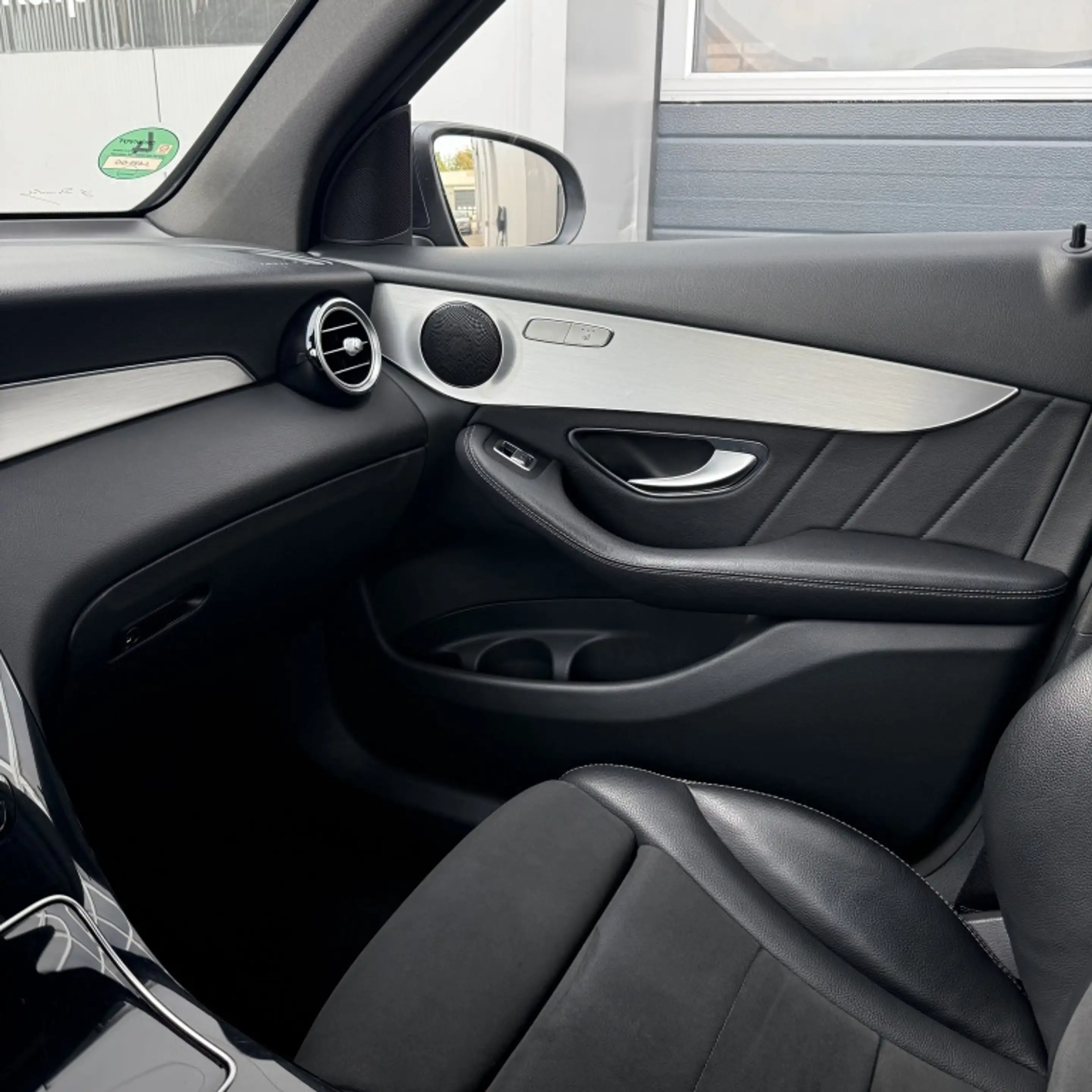 Mercedes-Benz GLC 250 *CAMERA/STOELVERWARMING/ 4MATIC — photo 15