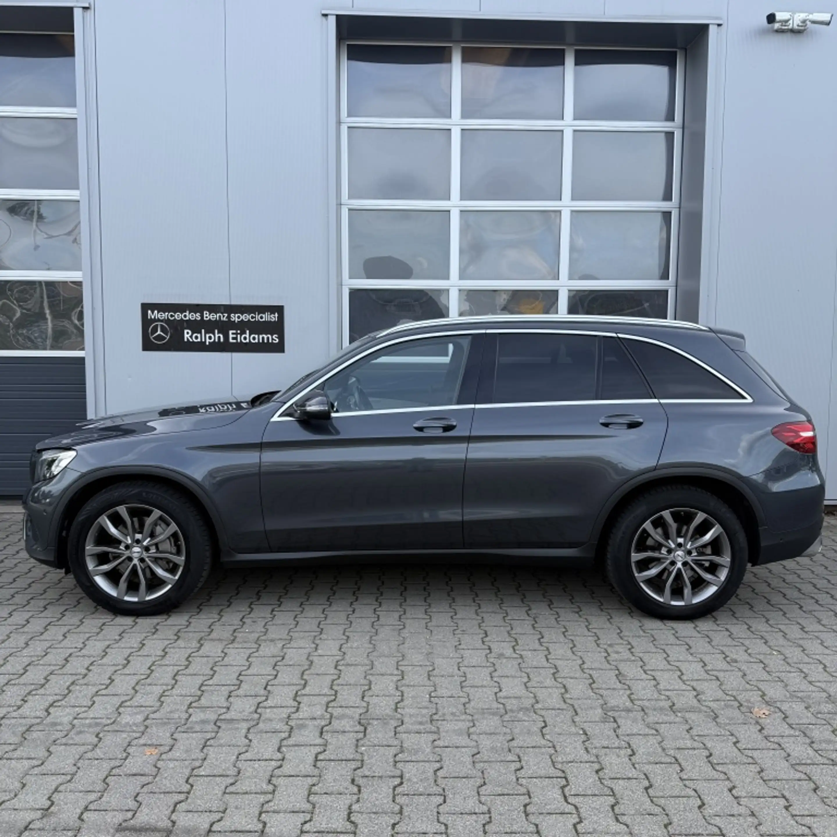 Mercedes-Benz GLC 250 *CAMERA/STOELVERWARMING/ 4MATIC — photo 2