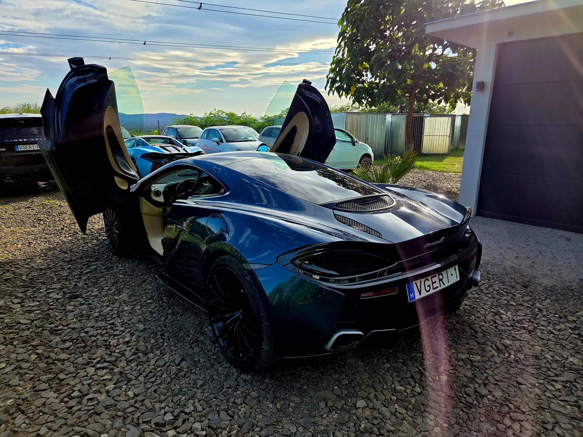 맥라렌 570GT 2017 파랑 사진 3