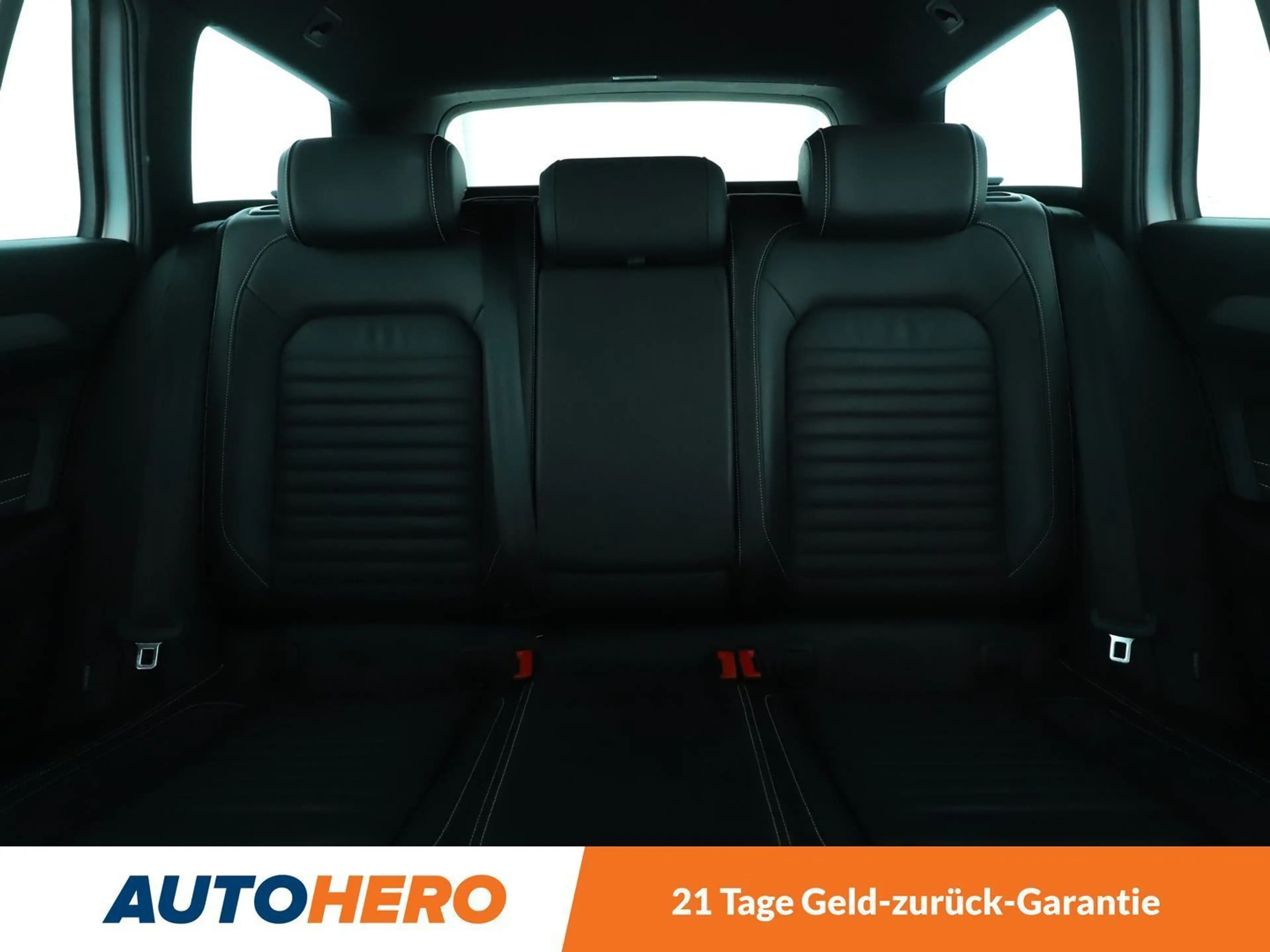 Volkswagen Passat Alltrack 2.0 TDI 4Motion Aut.*NAVI*360* — photo 14