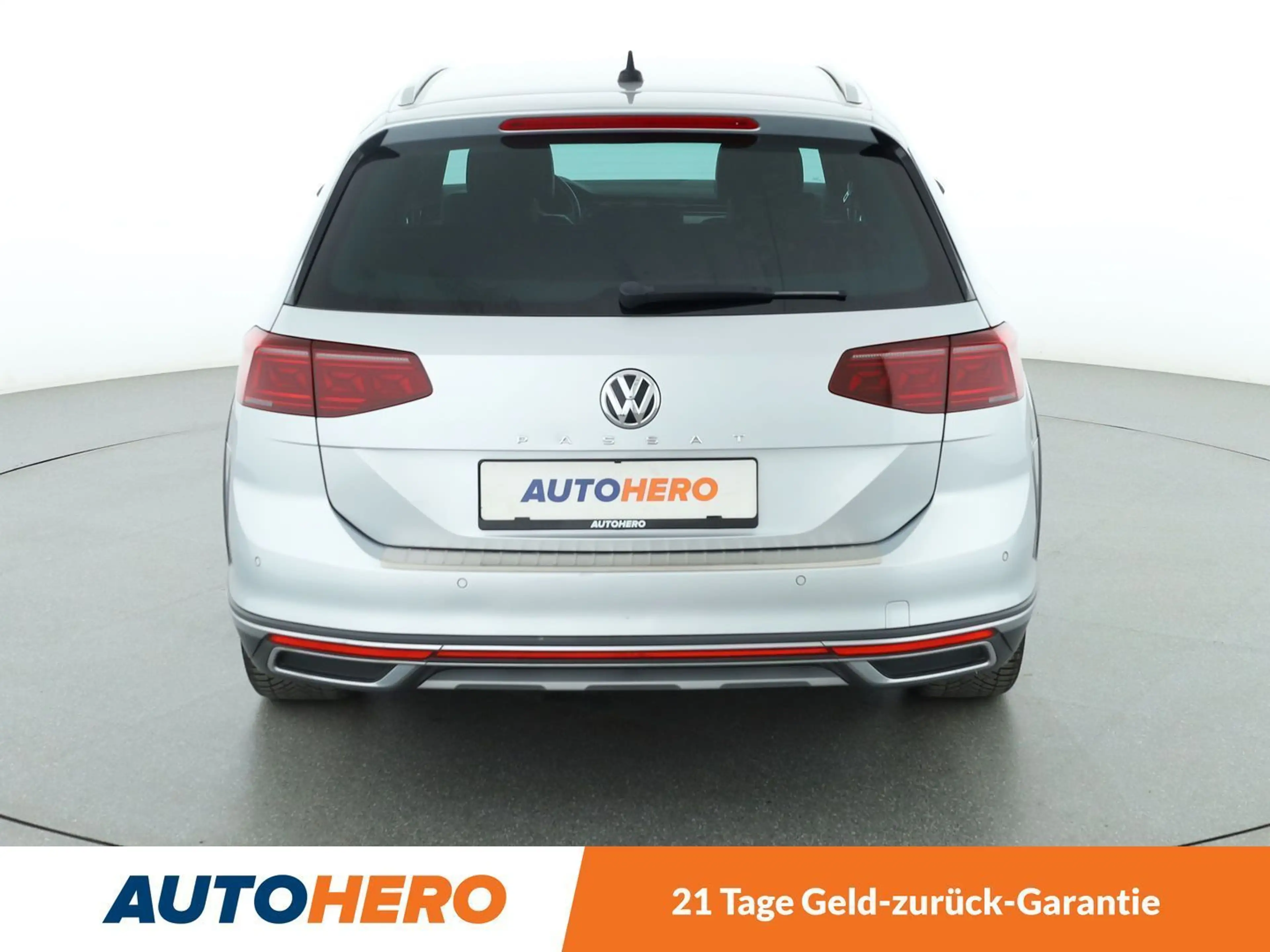 Volkswagen Passat Alltrack 2.0 TDI 4Motion Aut.*NAVI*360* — photo 5